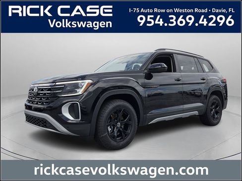 New 2026 Volkswagen Atlas Peak Edition AWD/4WD image 1