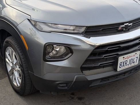 Used 2021 Chevrolet TrailBlazer LS image 25