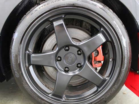 Used 2020 Hyundai Veloster N w/ Performance Package image 9