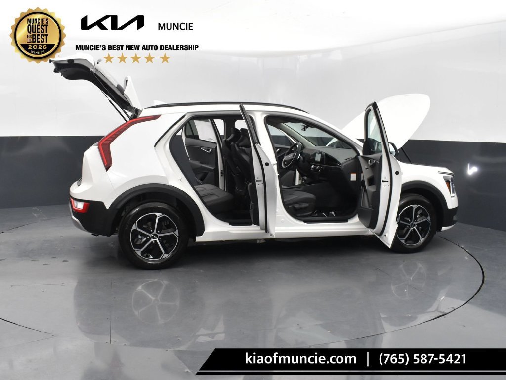 Used 2025 Kia Niro EX FWD image 52
