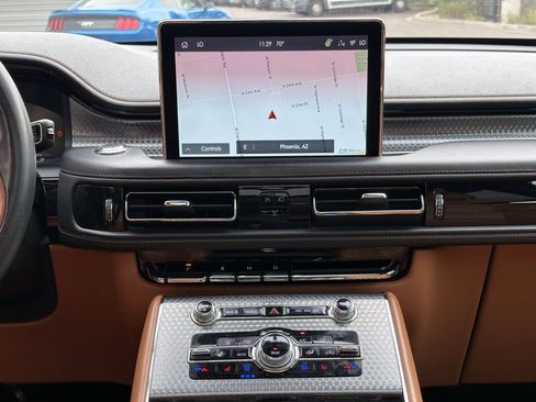 Used 2021 Lincoln Aviator Black Label w/ Dynamic Handling Package image 14