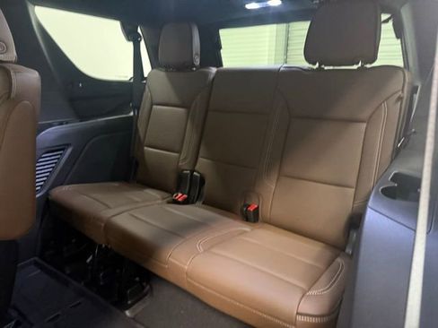 New 2026 Chevrolet Tahoe High Country image 17