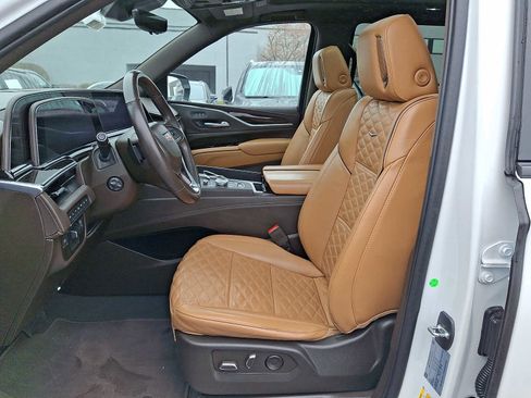 Used 2023 Cadillac Escalade Sport w/ Touring Package AWD/4WD image 10