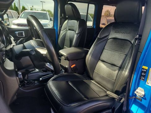 Certified 2022 Jeep Wrangler Unlimited Sahara w/ Cold Weather Group AWD/4WD image 19