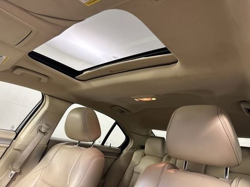 Used 2013 Ford Taurus SEL image 18