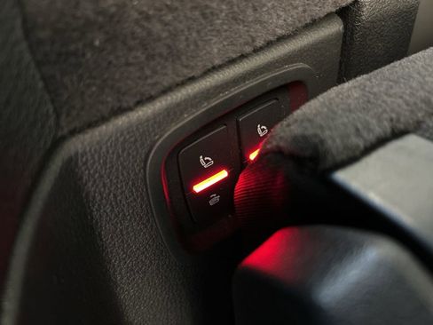 Used 2025 Audi Q7 3.0T Premium Plus image 32