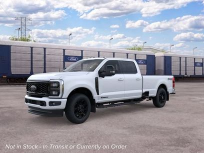 New 2026 Ford F350 Lariat w/ Black Appearance Package