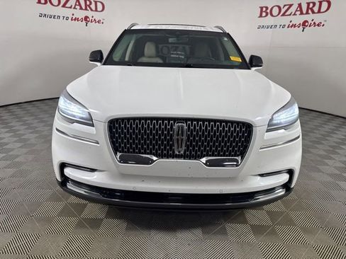 Certified 2024 Lincoln Aviator Reserve w/ Equipment Group 201A image 2