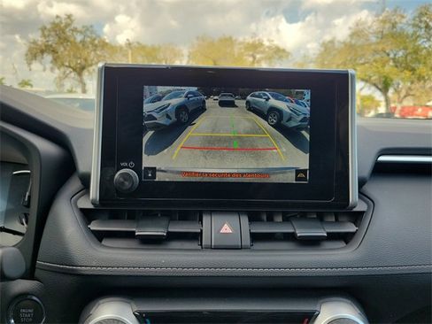 Used 2024 Toyota RAV4 XLE image 21