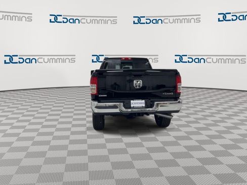 Used 2024 RAM 2500 Tradesman w/ Chrome Appearance Group image 7
