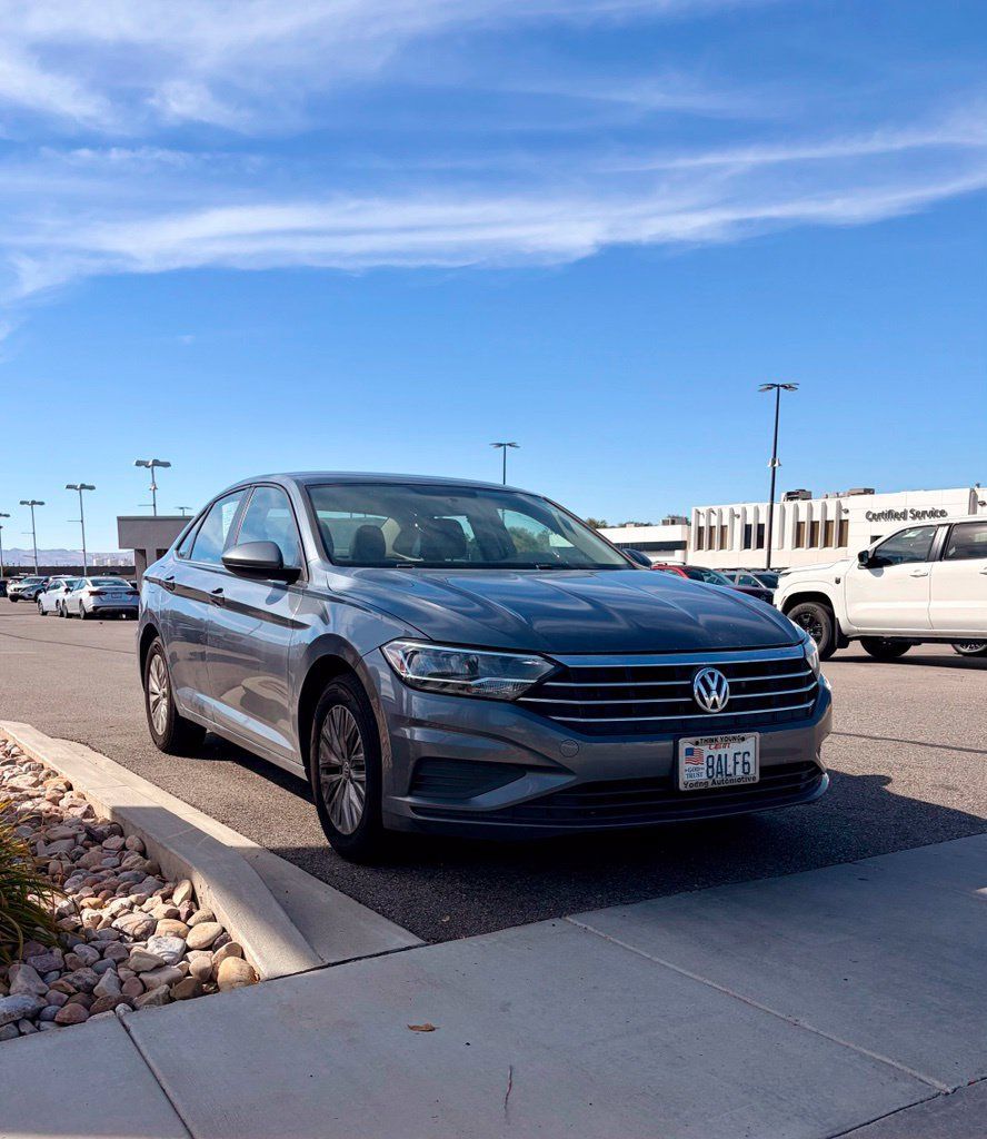 Used 2019 Volkswagen Jetta S FWD image 4