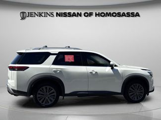 Certified 2023 Nissan Pathfinder SL w/ SL Premium Package video 2