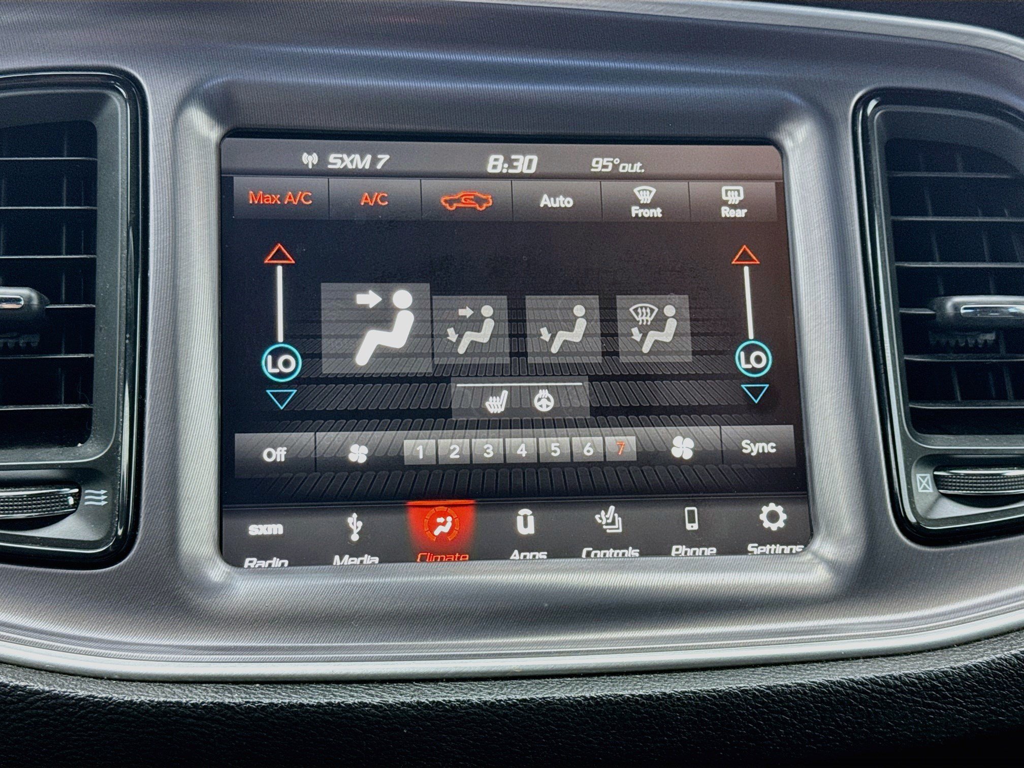 Used 2019 Dodge Challenger R/T Scat Pack w/ Driver Convenience Group RWD image 12
