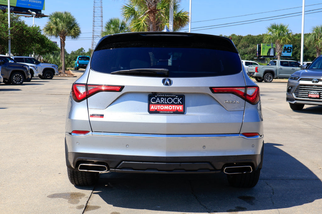Used 2023 Acura MDX w/ Technology Package FWD image 26