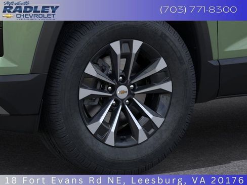 New 2026 Chevrolet Equinox LT w/ Convenience Package II image 11