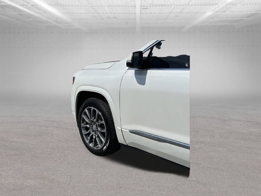 Used 2021 GMC Acadia Denali FWD image 43