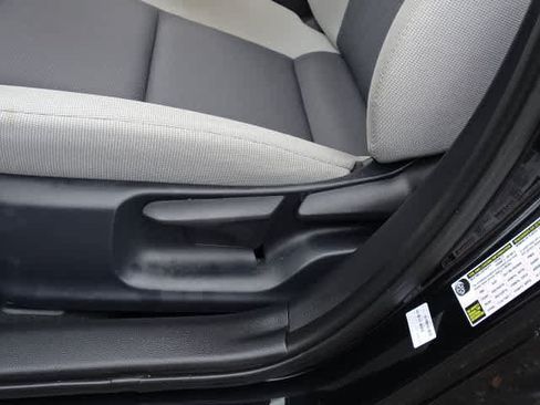 Certified 2024 Toyota Corolla LE FWD image 17