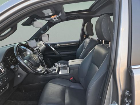 Certified 2023 Lexus GX 460 Premium w/ Accessory Package AWD/4WD image 12