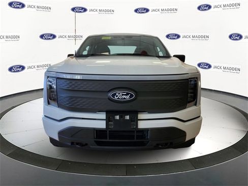 New 2025 Ford F150 Lightning XLT image 7