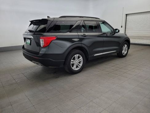 Used 2023 Ford Explorer XLT w/ Equipment Group 202A AWD/4WD image 10