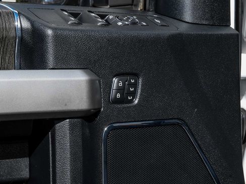 Used 2021 Ford F250 Lariat w/ Lariat Ultimate Package image 51