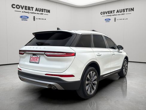 Used 2022 Lincoln Corsair Reserve w/ Equipment Group 201A AWD/4WD image 5