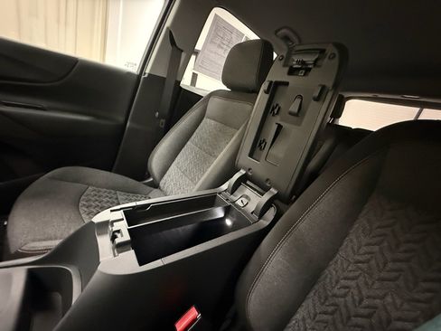 Certified 2024 Chevrolet Equinox LT w/ LPO, Floor Liner Package image 37