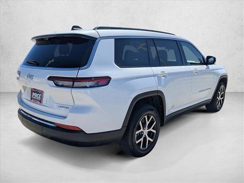 Certified 2024 Jeep Grand Cherokee L Limited w/ Luxury Tech Group II image 5