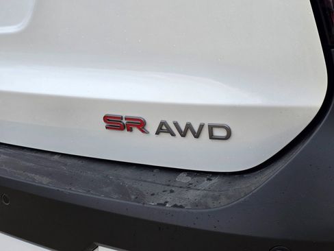 New 2026 Nissan Kicks SR image 7