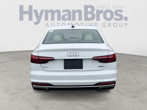 Used 2023 Audi A4 2.0T Premium w/ Convenience Package image 4