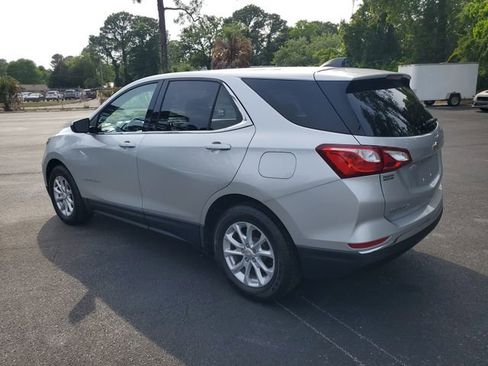 Used 2020 Chevrolet Equinox LT FWD image 4