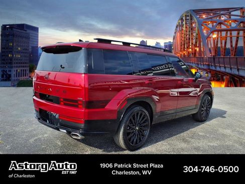 Used 2024 Hyundai Santa Fe Calligraphy image 3