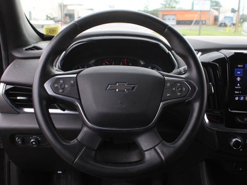 Used 2023 Chevrolet Traverse LT w/ Midnight/Sport Edition AWD/4WD image 9