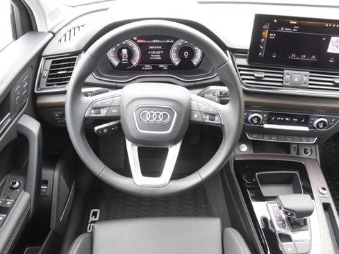 Used 2025 Audi Q5 2.0T Premium Plus image 19