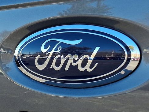 Certified 2022 Ford F150 XLT w/ Equipment Group 302A High image 29