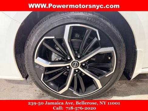 Used 2024 Nissan Altima 2.5 SR w/ SR Premium Package image 36