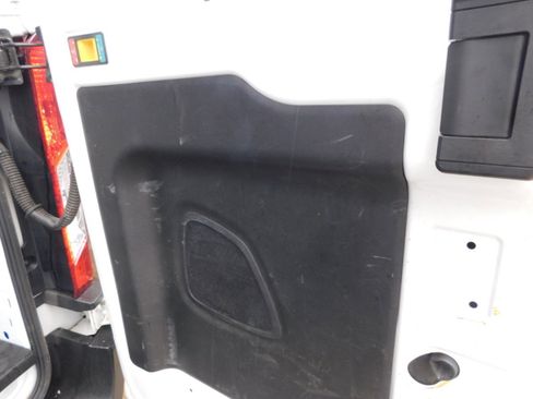 Used 2019 Ford Transit 250 130 Low Roof RWD image 28