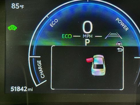 Used 2025 Toyota Camry LE FWD image 14