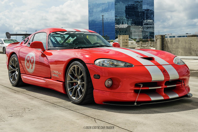 Used 1998 Dodge Viper GTS RWD image 11
