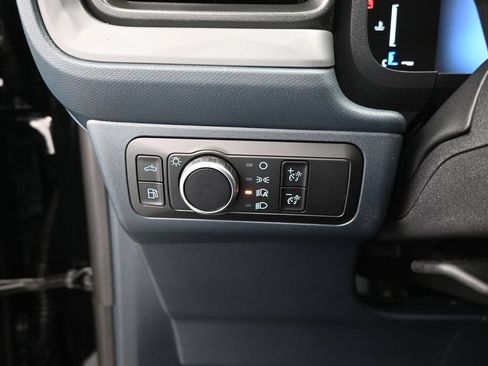 New 2026 Ford Maverick XL FWD image 11