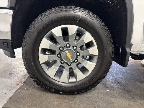 New 2025 Chevrolet Silverado 2500 LT image 24