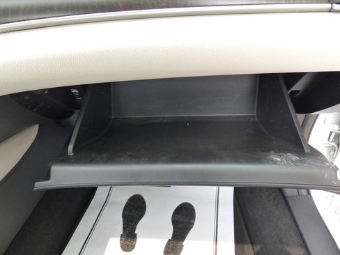 Used 2020 Honda Accord EX image 46