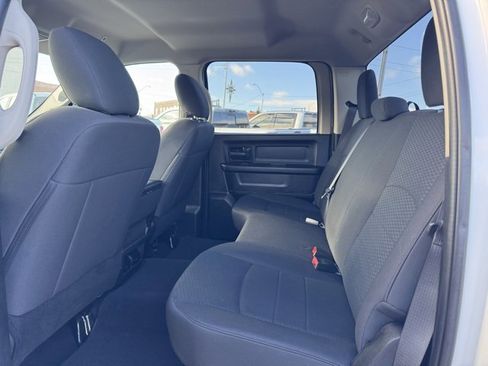 Used 2019 RAM 1500 Express w/ Express Value Package image 31