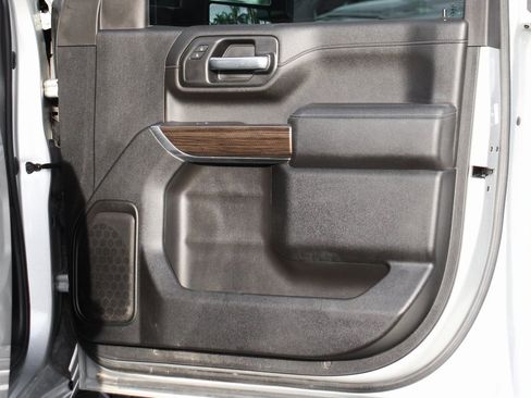 Used 2021 Chevrolet Silverado 3500 LT w/ Convenience Package image 36