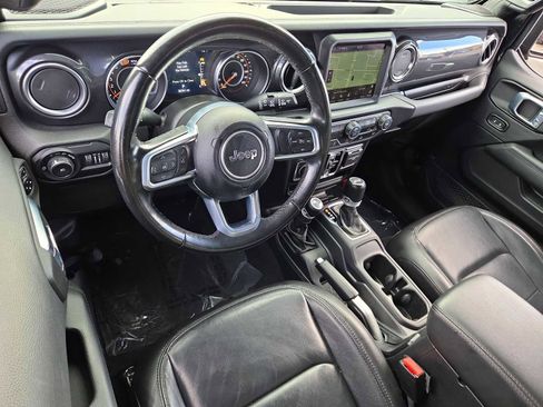Used 2021 Jeep Wrangler Unlimited Sahara image 10