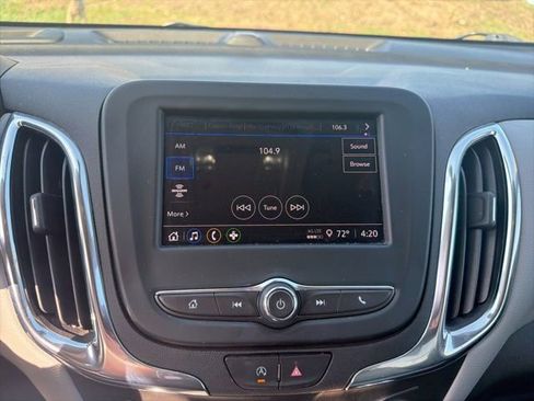 Used 2023 Chevrolet Equinox LS w/ LS Convenience Package image 12