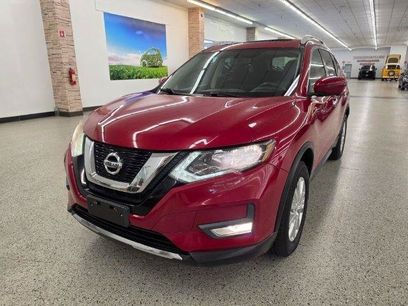 Used 2017 Nissan Rogue SV