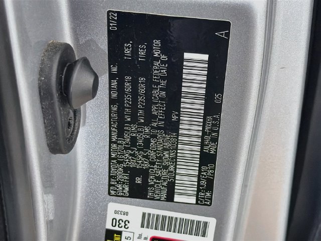 Used 2022 Toyota Sienna XLE w/ XLE Plus Package FWD image 42