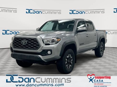 Used 2021 Toyota Tacoma TRD Off-Road AWD/4WD image 1