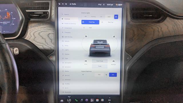 Used 2020 Tesla Model X Long Range AWD/4WD image 23